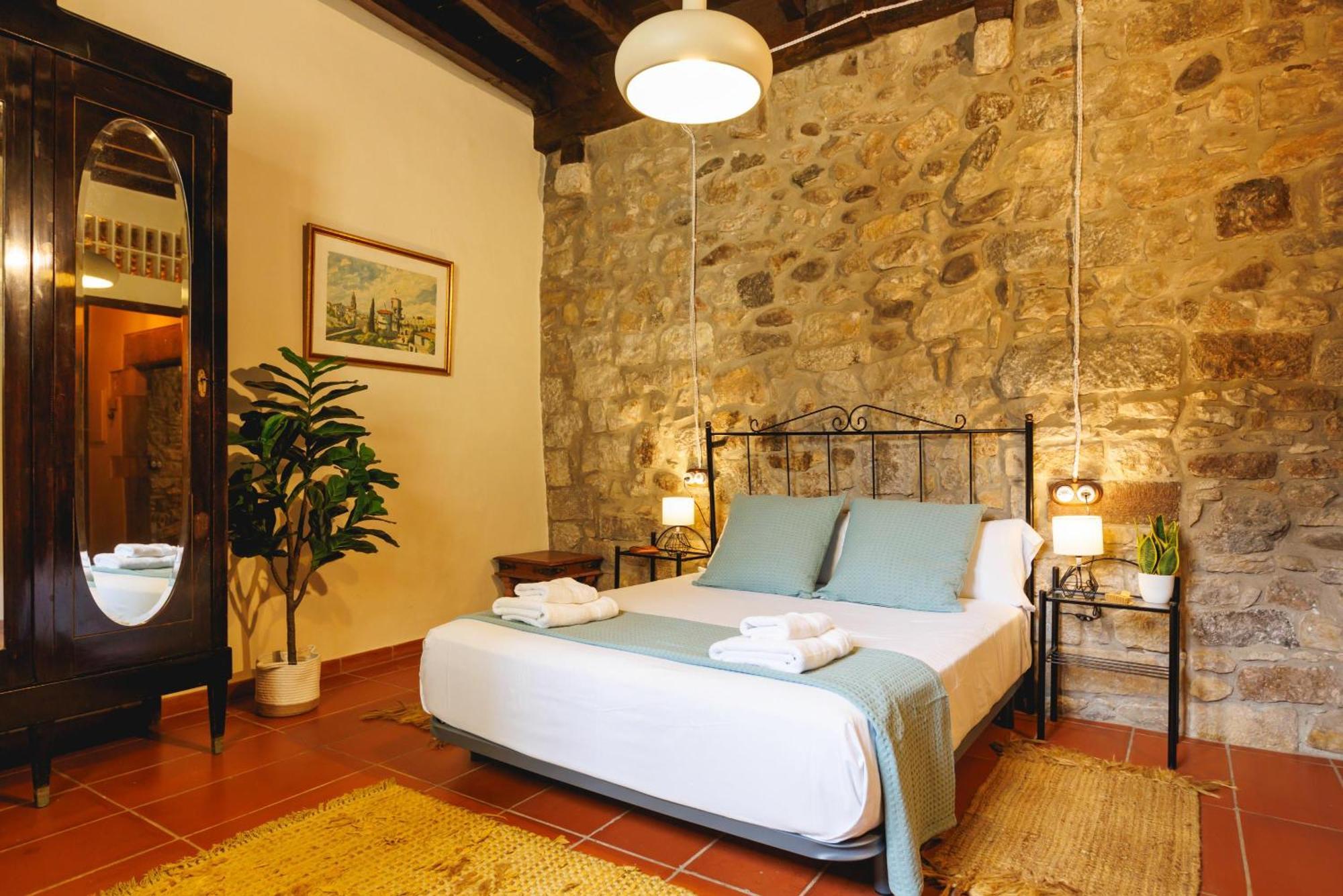 Bravissimo Girona 1593, Medieval Charm Экстерьер фото