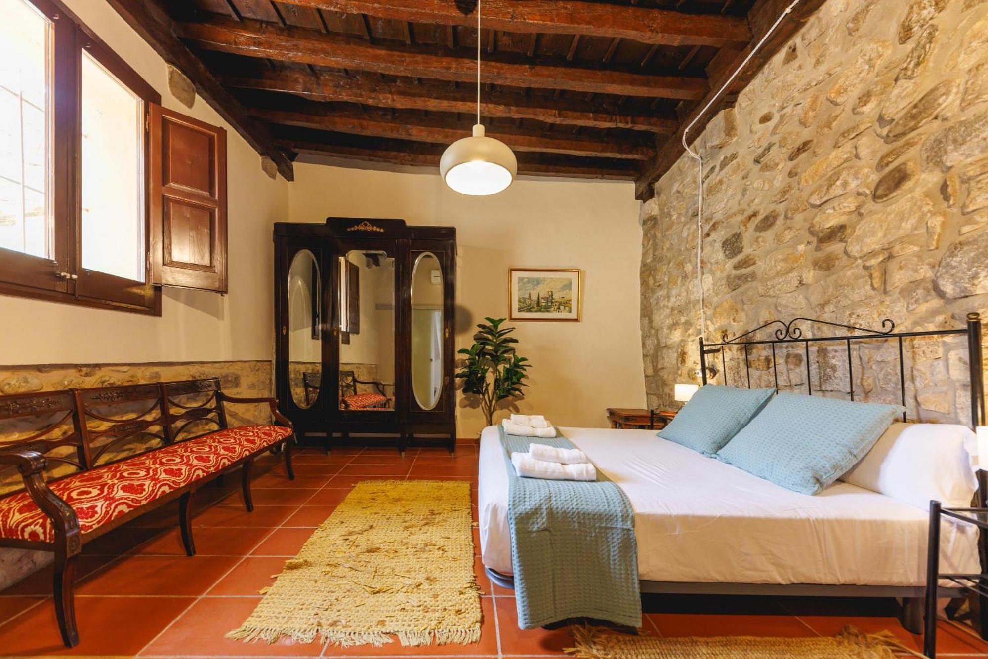 Bravissimo Girona 1593, Medieval Charm Экстерьер фото